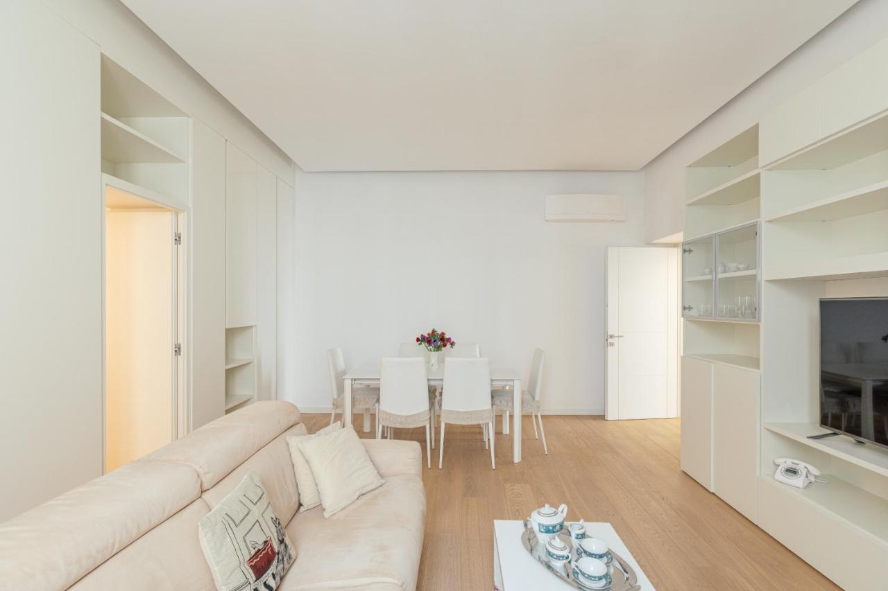 Tritone Minimal Apartment Rome Exterior photo